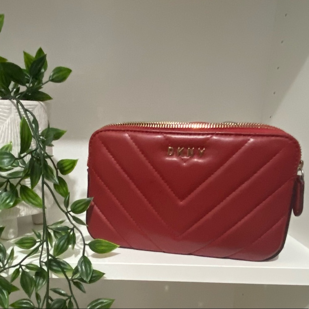 DKNY Crossbody bag